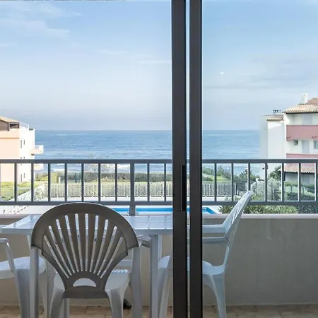 Appartement Les Indes Galantes- 299- Vue Mer- 4 Pers